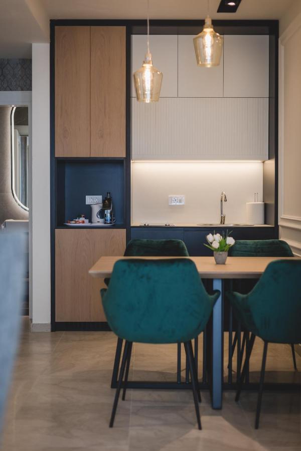 Kalamper Apartments Dobra Voda Eksteriør bilde